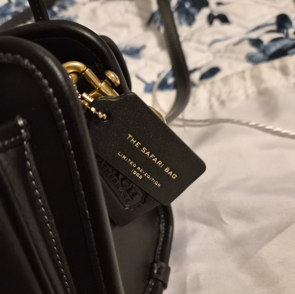 COACH Safari Mini Tote Limited Re-Edition CW643 Black - Picture 7 of 10